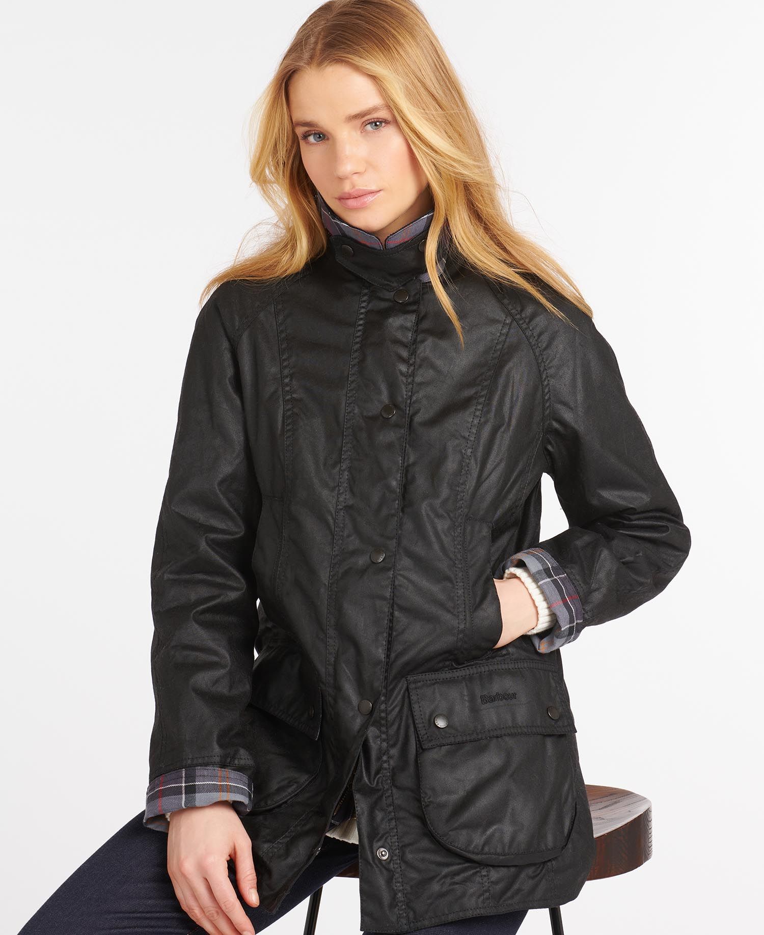 Barbour Beadnell Women's Waxed Jackets Black | 306128-LYF