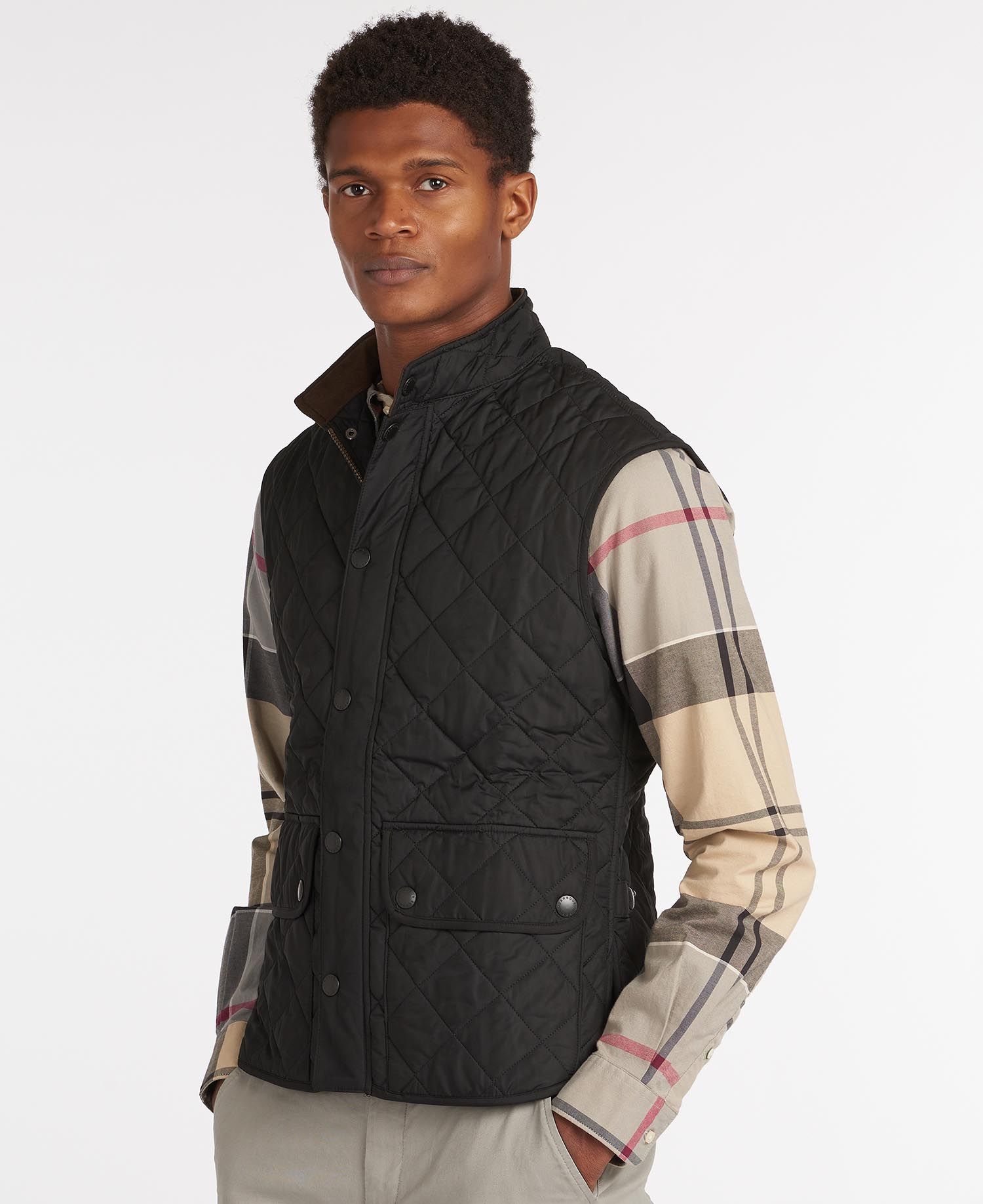 Barbour Lowerdale Men's Vest Black | 965423-JCU