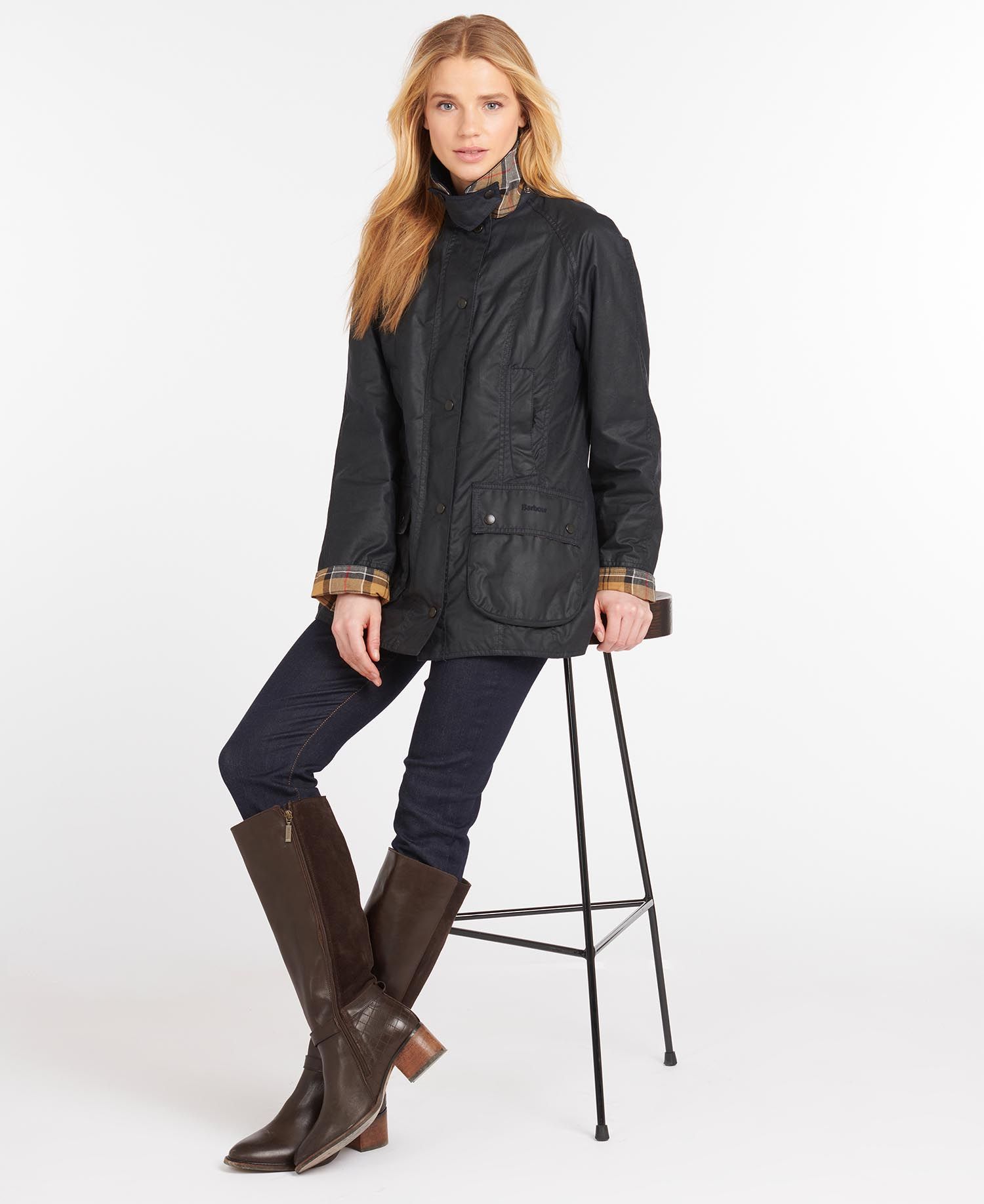 Barbour Beadnell Women's Waxed Jackets Black | 463205-QLI