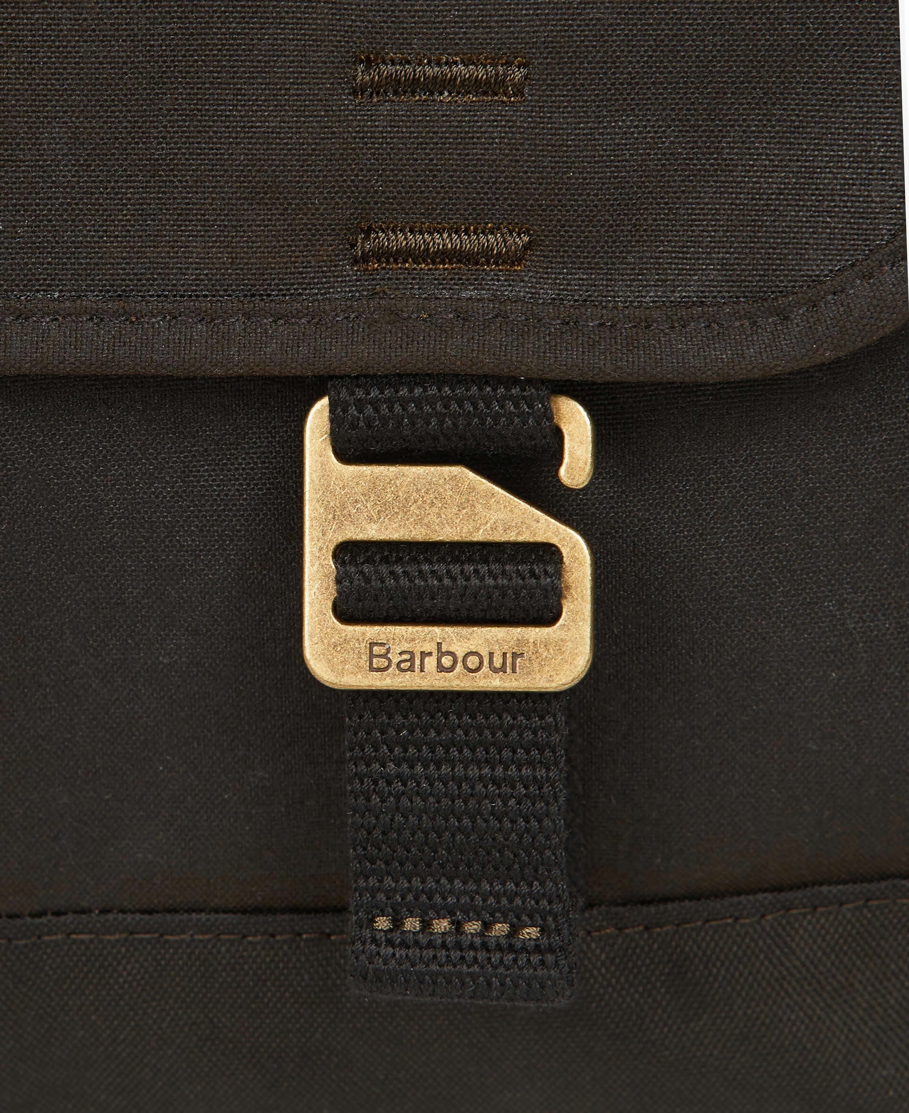 Barbour Essential Messenger Men's Luggage Bags Olive | 312789-WYK