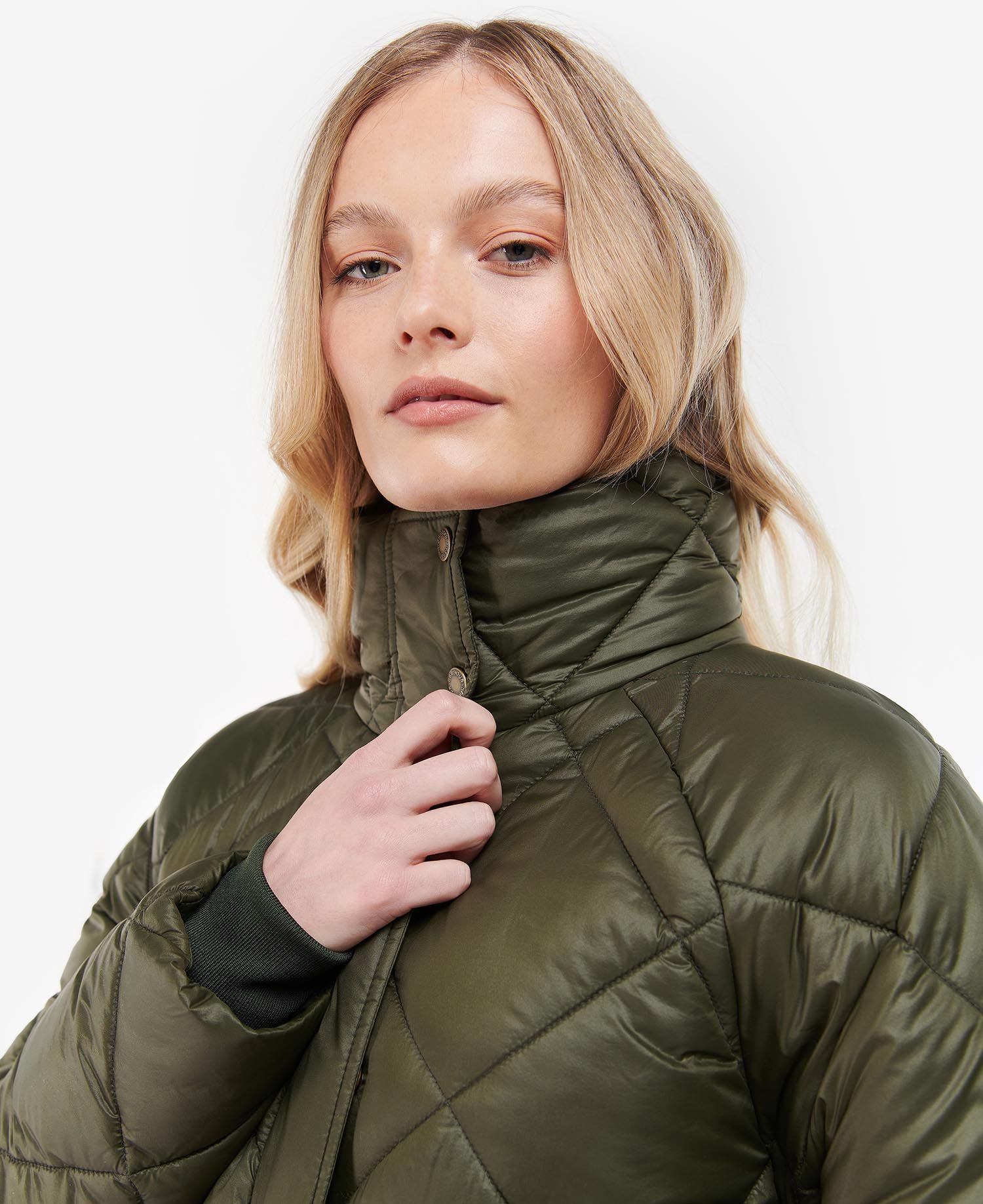 Barbour Hoxa Women's Quilted Jackets Olive | 894162-UZB