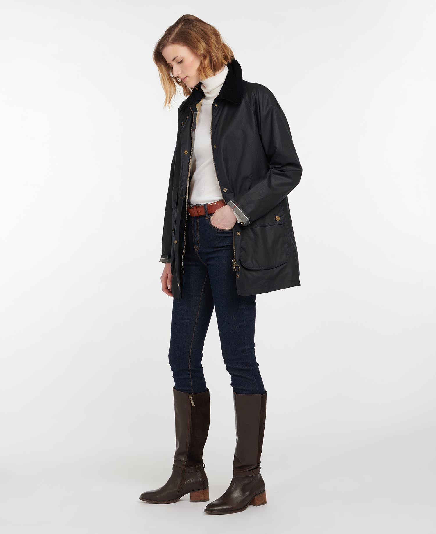 Barbour Tain Women's Waxed Jackets Black | 124853-OLD